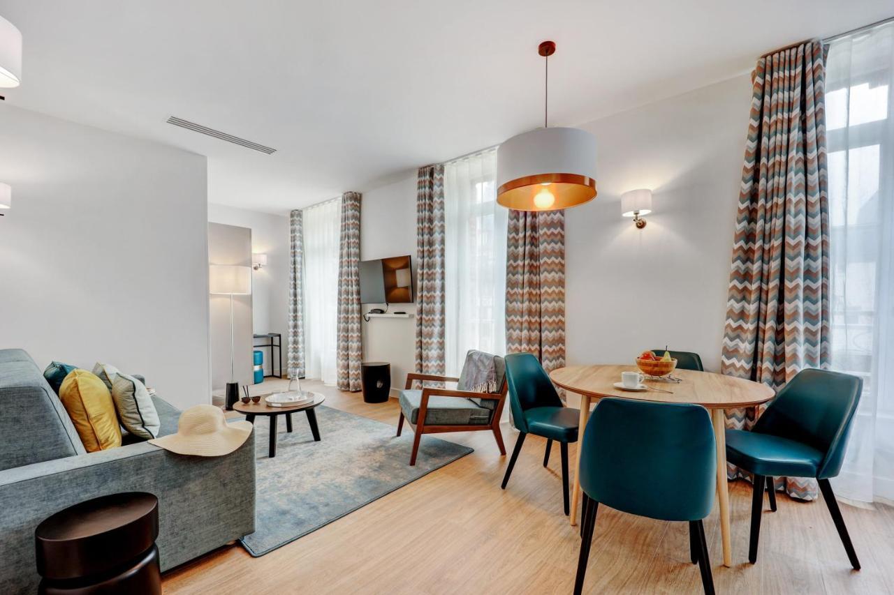 Residence Pierre & Vacances Premium Presqu'Ile De La Touques Deauville Exteriör bild