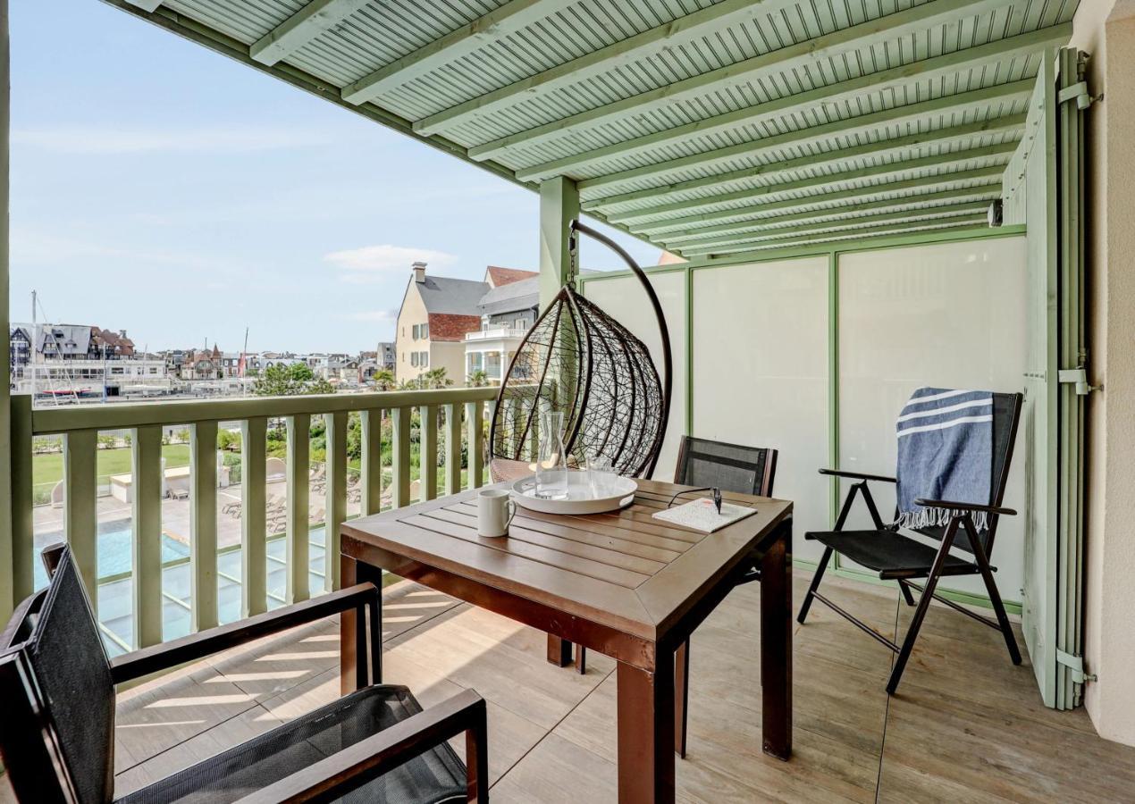 Residence Pierre & Vacances Premium Presqu'Ile De La Touques Deauville Exteriör bild